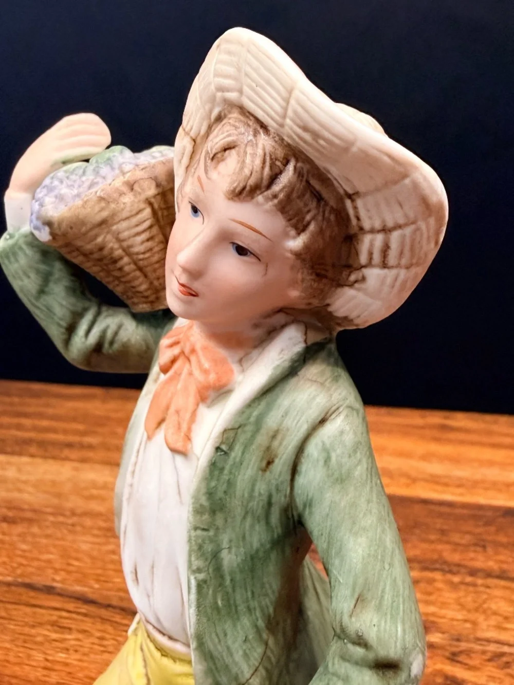 HOMCO Man with Basket of Grapes Figurine